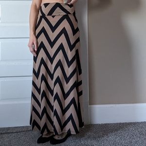 COPY - Maxi skirt size small